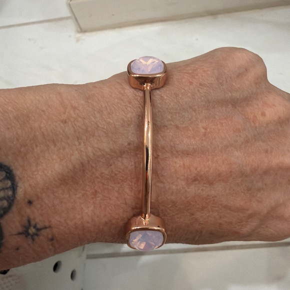 Coach EUC pink opalescent stones with rose gold bangle bracelet - Picture 4 of 6